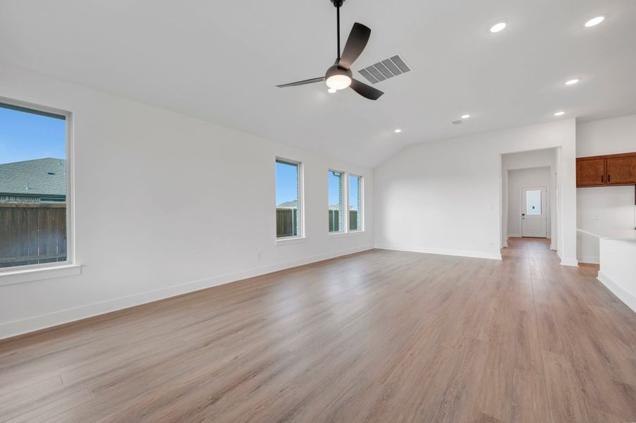 Spacious, unfurnished interior of a new home in LaPrelle, Haslet (Image 19).