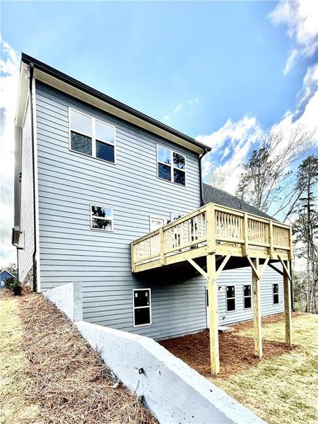 Exterior details and patio area of a home in , Waleska (Image 4).