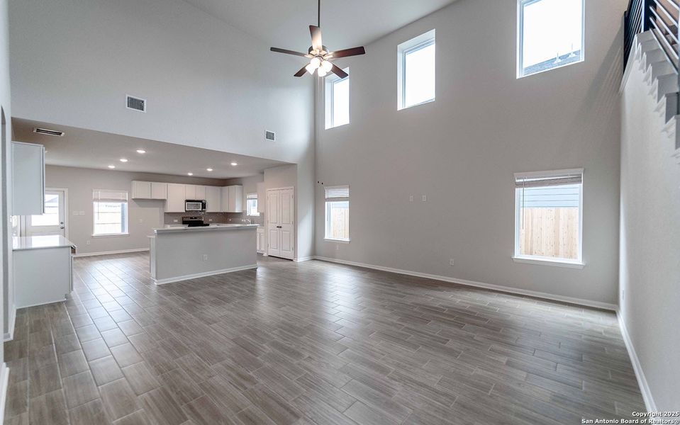 Spacious, unfurnished interior of a new home in Swenson Heights, Seguin (Image 10). Spacious, unfurnished interior of a new home in Swenson Heights, Seguin (Image 10).