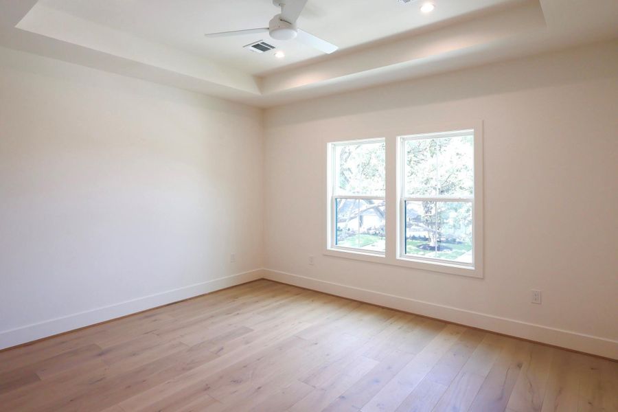 Spacious, unfurnished interior of a new home in , Houston (Image 27). Spacious, unfurnished interior of a new home in , Houston (Image 27).