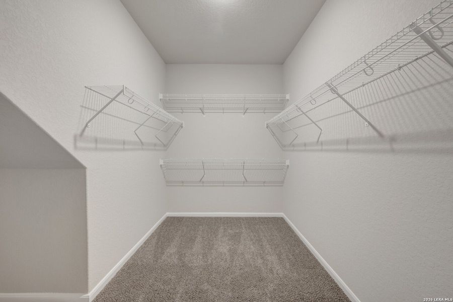 Spacious, unfurnished interior of a new home in Winding Brook, San Antonio (Image 46).