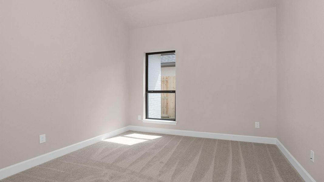 Spacious, unfurnished interior of a new home in Sienna, Missouri City (Image 11).