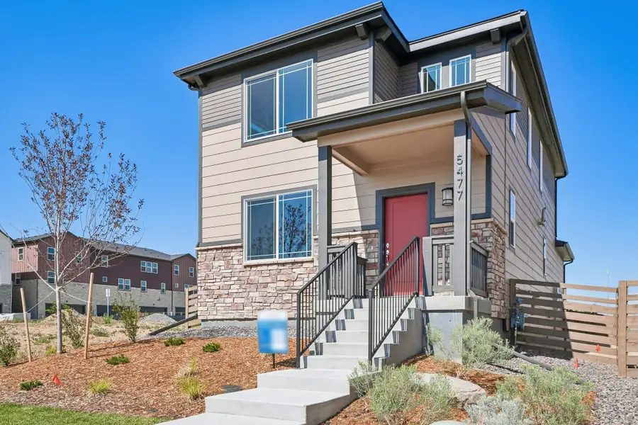 Exterior details and patio area of a home in Windler, Aurora (Image 3).
