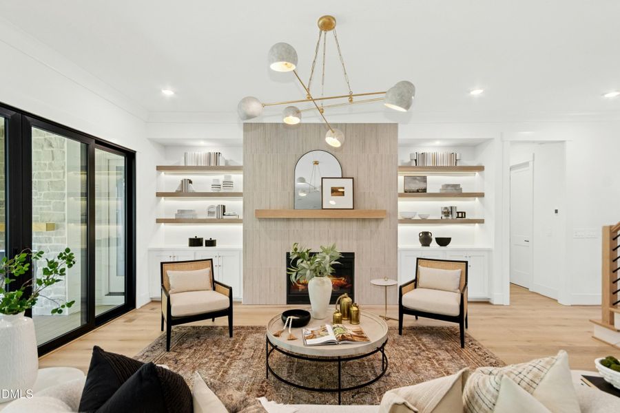 012-487784-IMG_8734 012-487784-IMG_8734