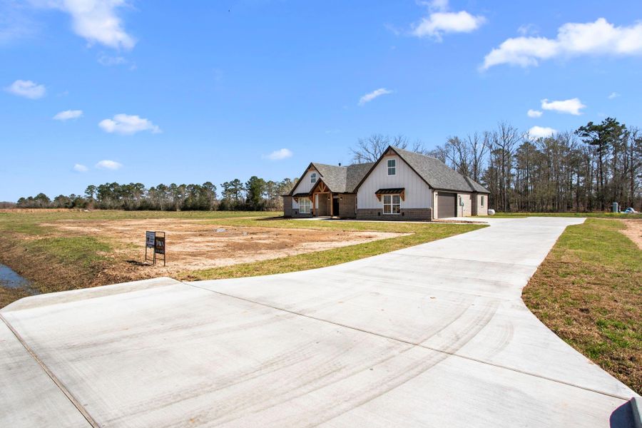 Image 13 of a home in . Image 13 of a home in .