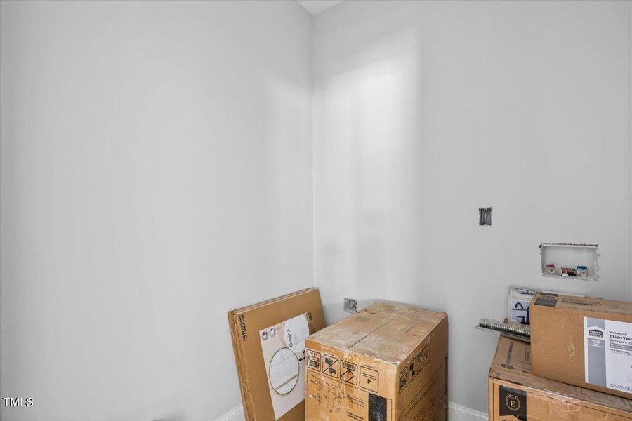 15-Lan 1235 St Regis-15