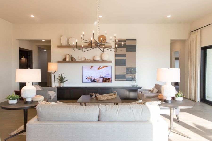 Representative furnished interior of a home built from the 5541 by Tradition Homes in Mustang Lakes, McKinney (Image 15).
