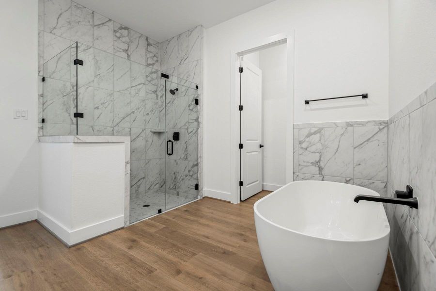 Furnished interior view inside a new home in Hallimore Ranch, Rosenberg (Image 3).