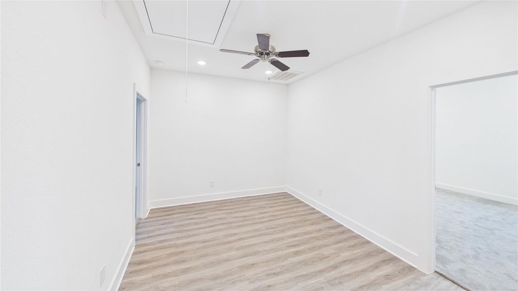 Spacious, unfurnished interior of a new home in , Houston (Image 17).