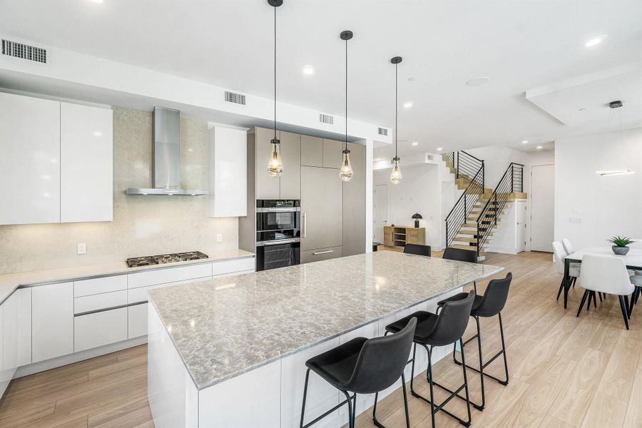 Image 38 of a home in .