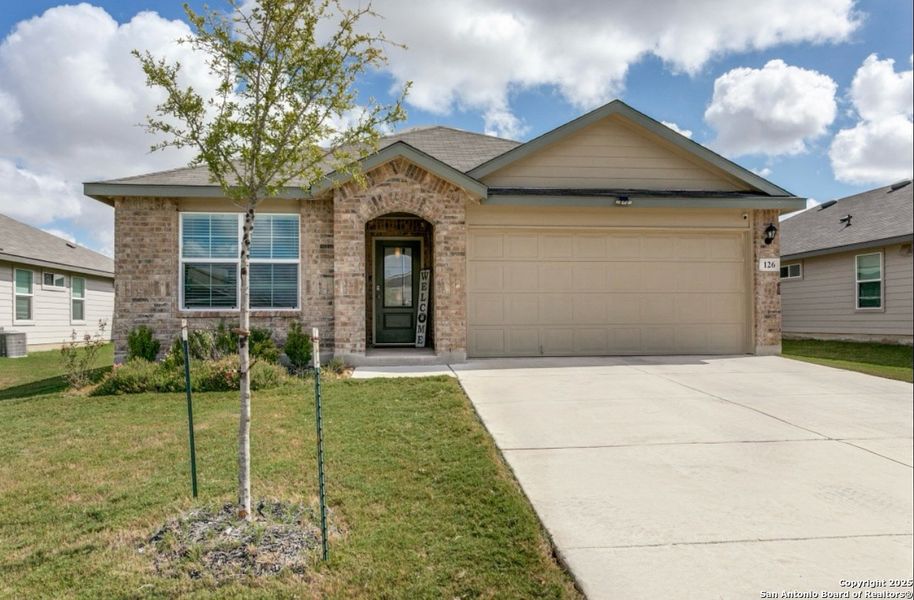 Exterior details and patio area of a home in Red River Ranch, Cibolo (Image 1).