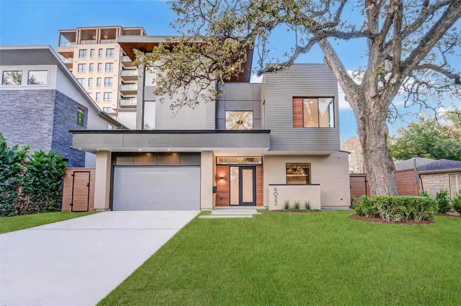 Representative photo of a previously completed home by the same builder. Actual home, colors, finishes, features, and selections may vary. Representative photo of a previously completed home by the same builder. Actual home, colors, finishes, features, and selections may vary.