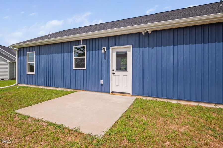 9-web-or-mls-50-southern-village-dr