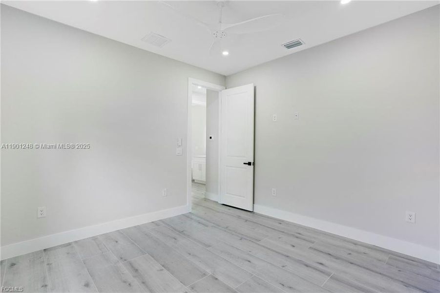 Spacious, unfurnished interior of a new home in , Cape Coral (Image 20). Spacious, unfurnished interior of a new home in , Cape Coral (Image 20).