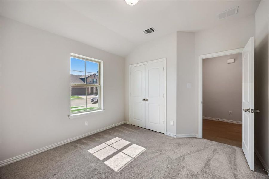 Spacious, unfurnished interior of a new home in , Princeton (Image 21).