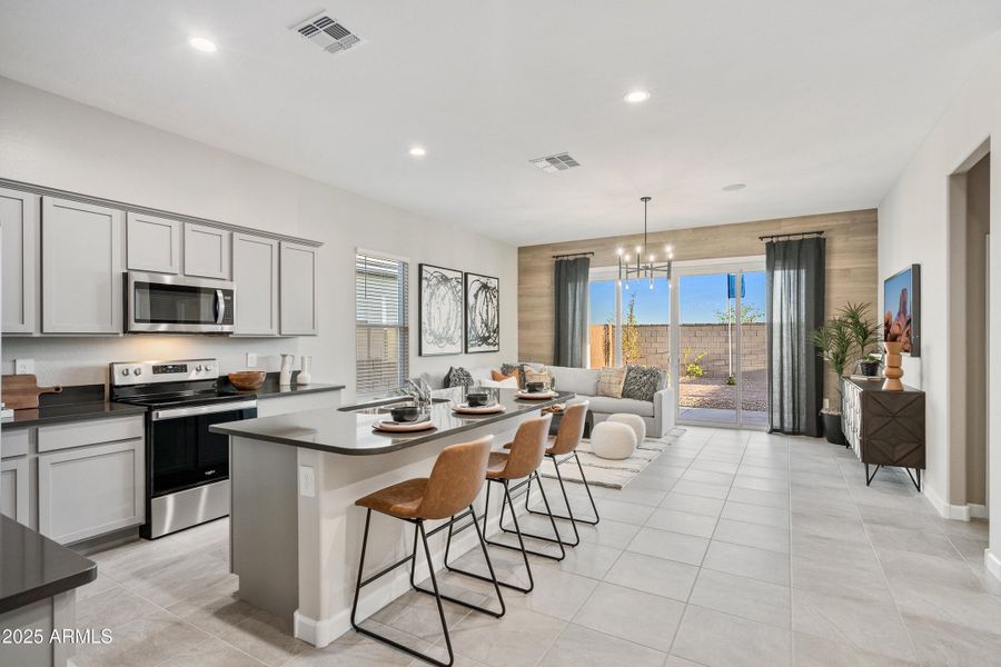 Dove_3734_Lakes at Red_Maricopa_AZ_DRH_1 Dove_3734_Lakes at Red_Maricopa_AZ_DRH_1