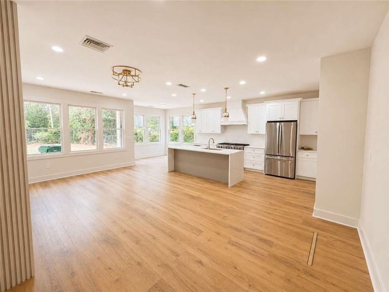 Spacious, unfurnished interior of a new home in , Decatur (Image 16).