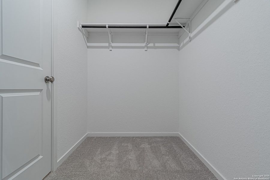 Spacious, unfurnished interior of a new home in Landon Ridge, San Antonio (Image 13). Spacious, unfurnished interior of a new home in Landon Ridge, San Antonio (Image 13).