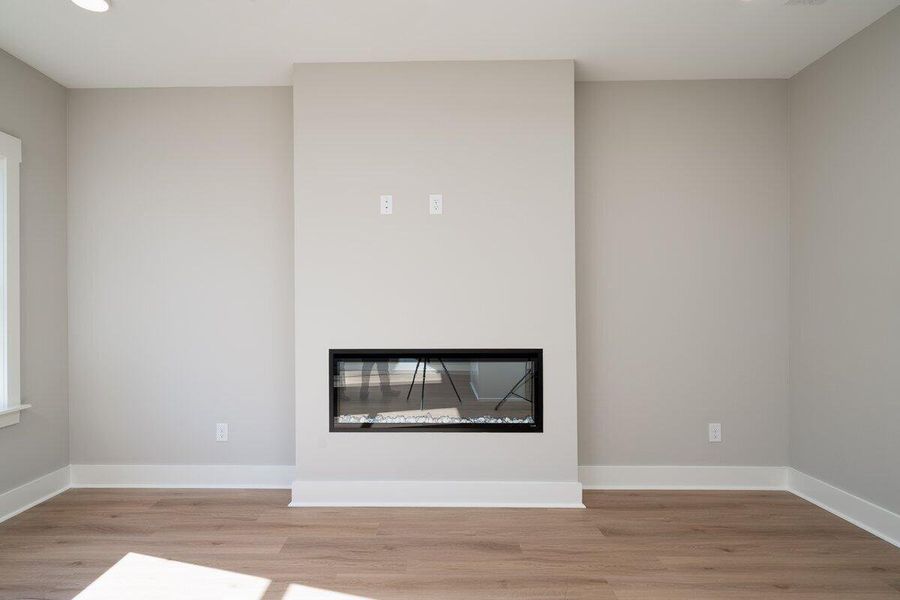 Spacious, unfurnished interior of a new home in , North Charleston (Image 15).