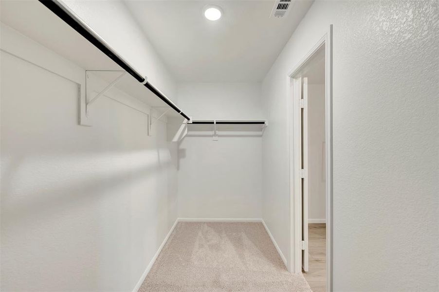 Spacious, unfurnished interior of a new home in Meadow Park, Ponder (Image 32). Spacious, unfurnished interior of a new home in Meadow Park, Ponder (Image 32).