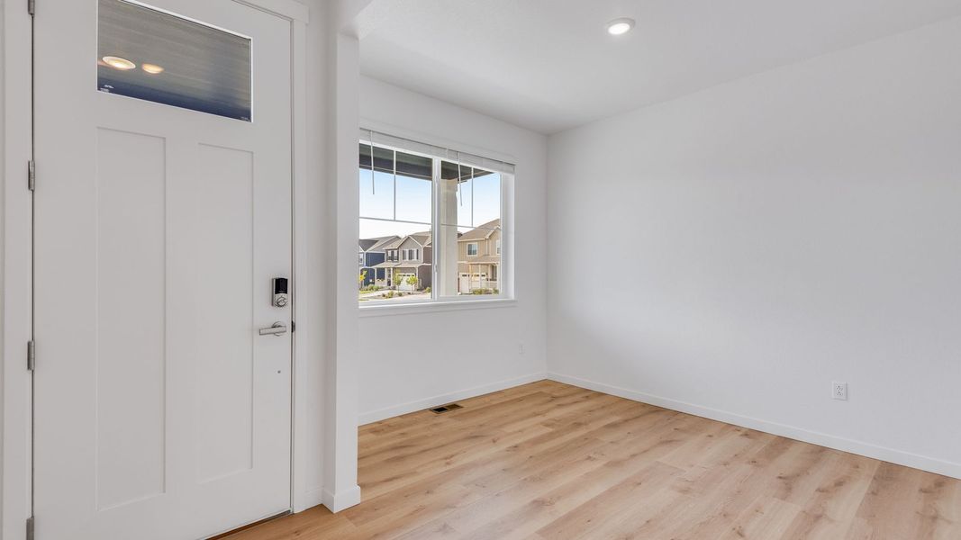 Spacious, unfurnished interior of a new home in Trails at Crowfoot, Parker (Image 14). Spacious, unfurnished interior of a new home in Trails at Crowfoot, Parker (Image 14).