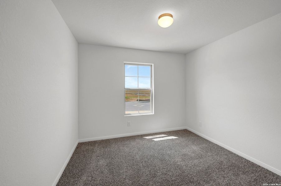 Spacious, unfurnished interior of a new home in Greenspoint Heights, Seguin (Image 32).