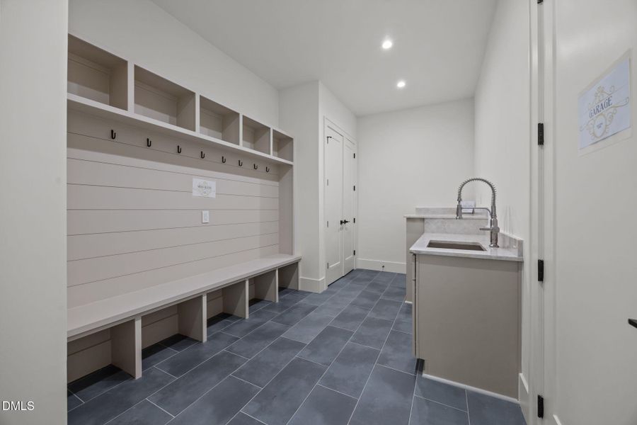 21-web-or-mls-IMG_3359 21-web-or-mls-IMG_3359