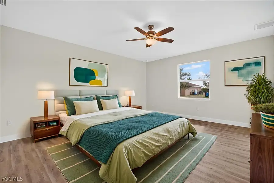 Furnished interior view inside a new home in Cape Coral, Cape Coral (Image 3).