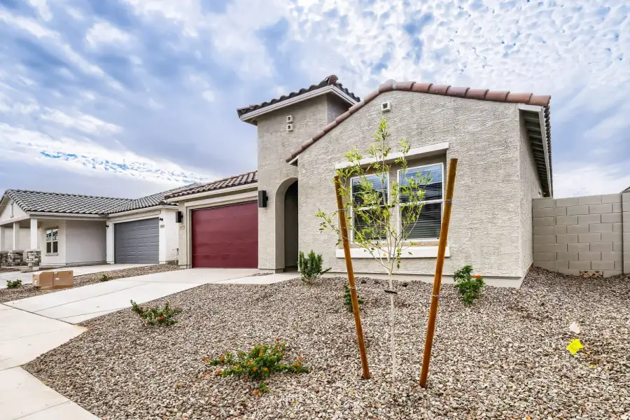 4br New Home in Maricopa, AZ.  - Slide 3