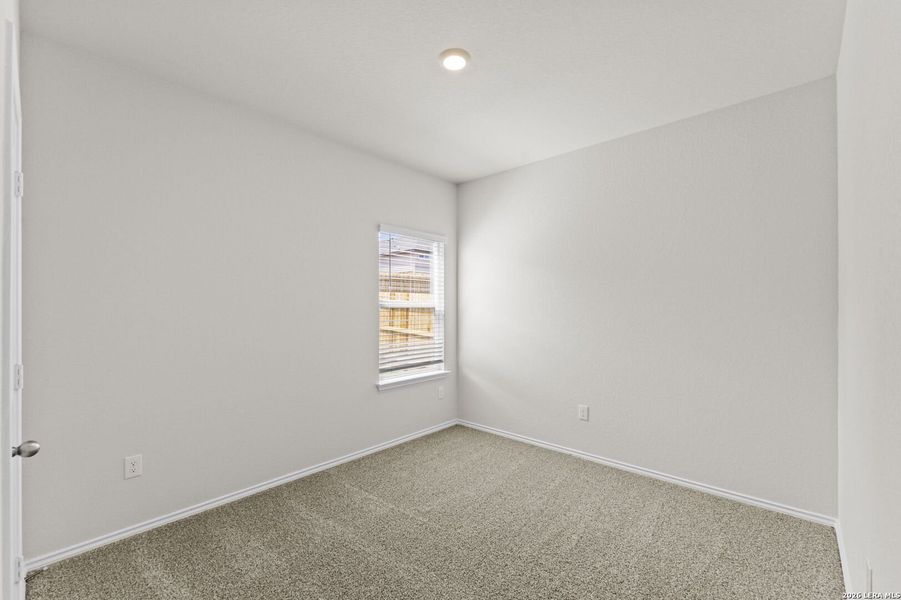 Spacious, unfurnished interior of a new home in Laurel Vistas, San Antonio (Image 21). Spacious, unfurnished interior of a new home in Laurel Vistas, San Antonio (Image 21).