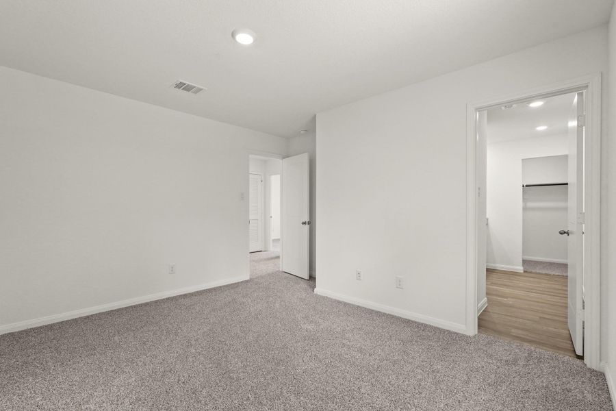 Spacious, unfurnished interior of a new home in McCrorey Trails, Conroe (Image 9). Spacious, unfurnished interior of a new home in McCrorey Trails, Conroe (Image 9).