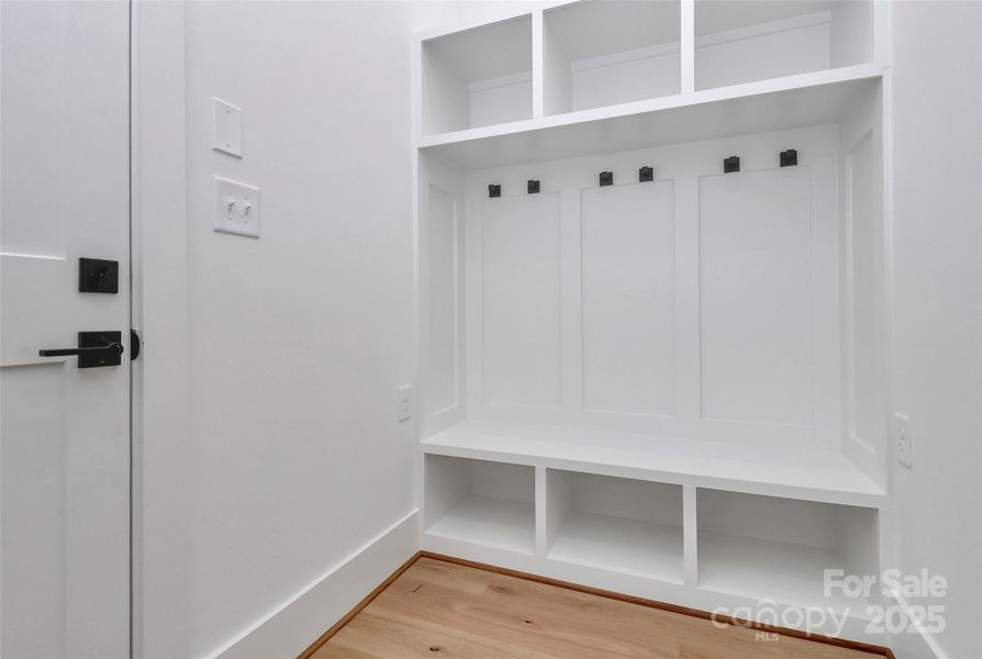 Image 42 of a home in .