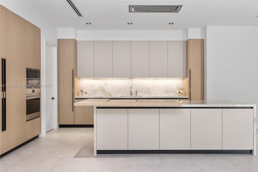 Furnished interior view inside a new home in , Southwest Ranches (Image 5).