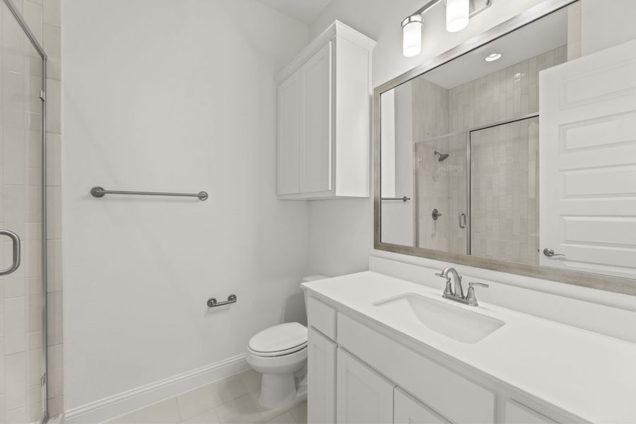 Representative furnished interior of a home built from the SL-Oxford by Windsor Homes in Ridge Pointe Estates, McLendon-Chisholm (Image 8). Representative furnished interior of a home built from the SL-Oxford by Windsor Homes in Ridge Pointe Estates, McLendon-Chisholm (Image 8).