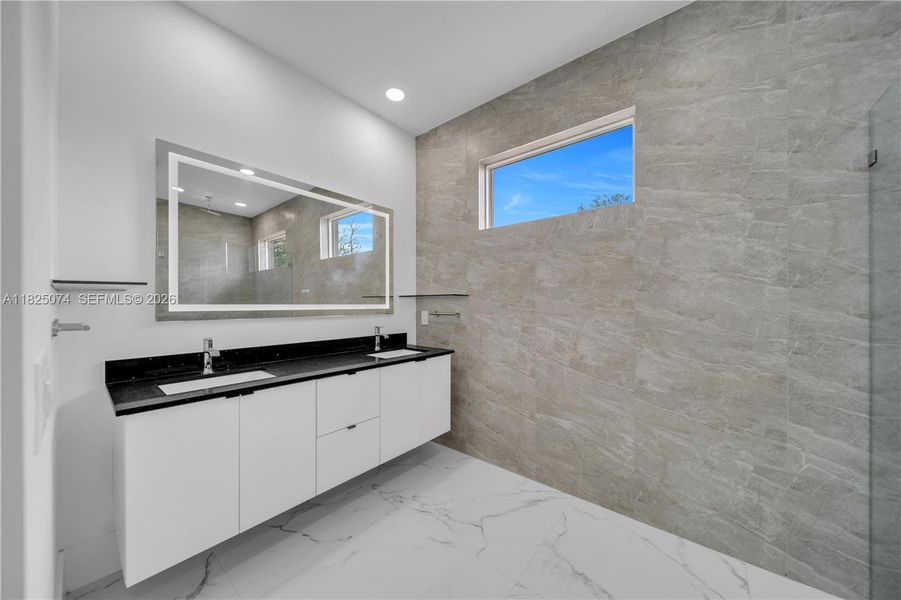 Furnished interior view inside a new home in , Lehigh Acres (Image 12).