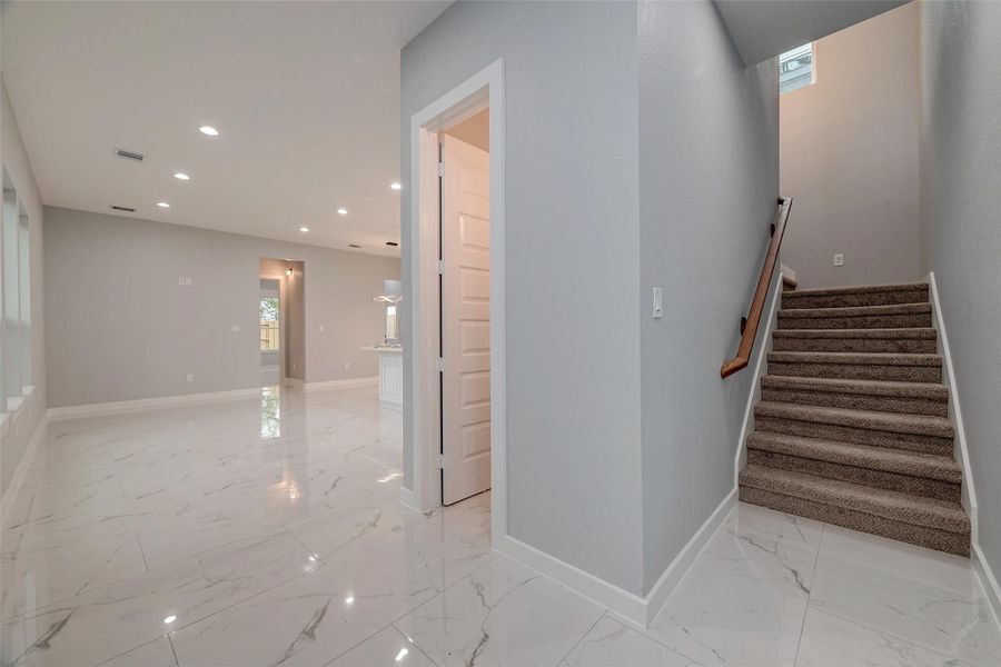 Image 17 of a home in .