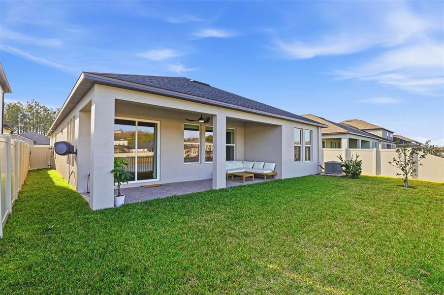 Exterior details and patio area of a home in , Lutz (Image 28).