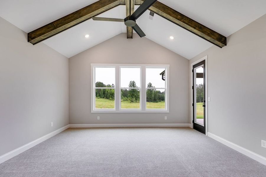 Spacious, unfurnished interior of a new home in Harmon Springs, Carrollton (Image 33).