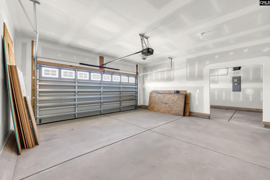 Spacious, unfurnished interior of a new home in Blythewood Farms, Blythewood (Image 21).