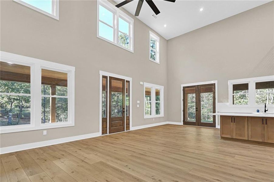 Spacious, unfurnished interior of a new home in , Barnesville (Image 18).