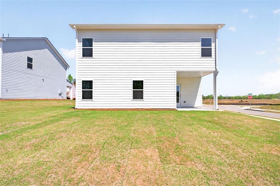 Exterior details and patio area of a home in Evergreen at Lakeside, Temple (Image 4).