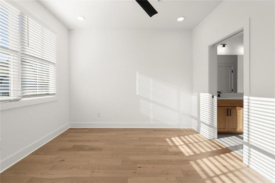 Spacious, unfurnished interior of a new home in The Gathering – Alpharetta, Alpharetta (Image 25). Spacious, unfurnished interior of a new home in The Gathering – Alpharetta, Alpharetta (Image 25).