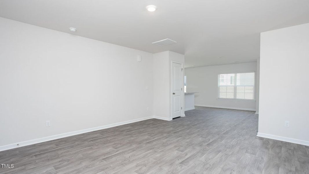 DR-Horton-129-Carriage-Cove-Circle-6