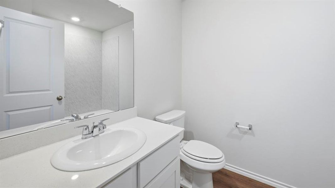 Furnished interior view inside a new home in Sweetwater Springs, Sherman (Image 5).