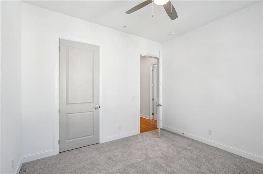 Spacious, unfurnished interior of a new home in Waterside Condos, Peachtree Corners (Image 23).