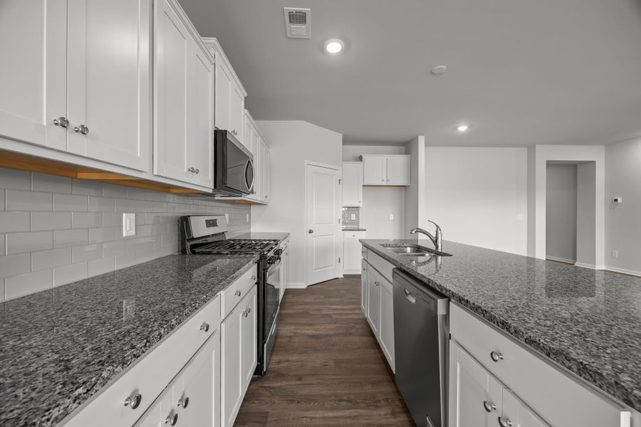 2,283sf New Home in York, SC. - Slide 15 2,283sf New Home in York, SC. - Slide 15