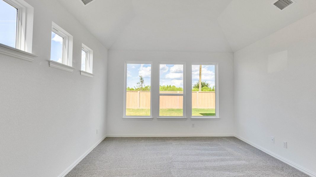 Furnished interior view inside a new home in Spring Creek, Taylor (Image 17).