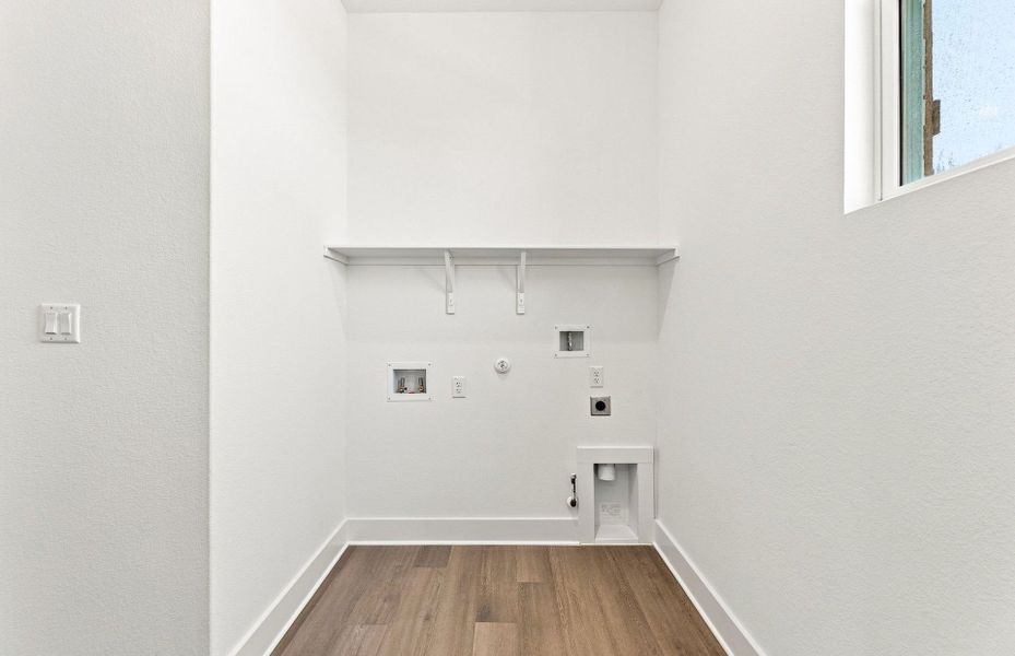 Spacious, unfurnished interior of a new home in Kuempel Estates, Pflugerville (Image 63).