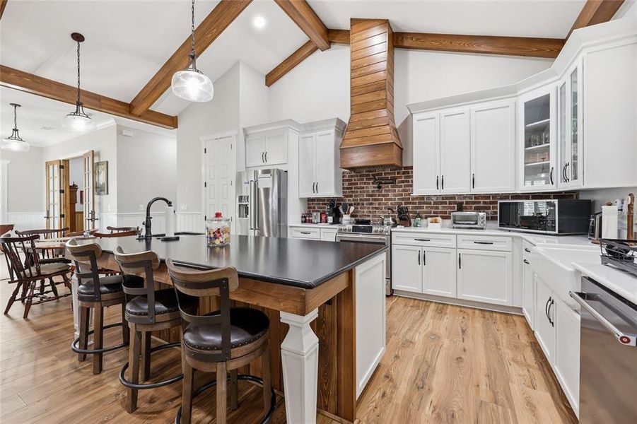 Furnished interior view inside a new home in , Bronson (Image 9).
