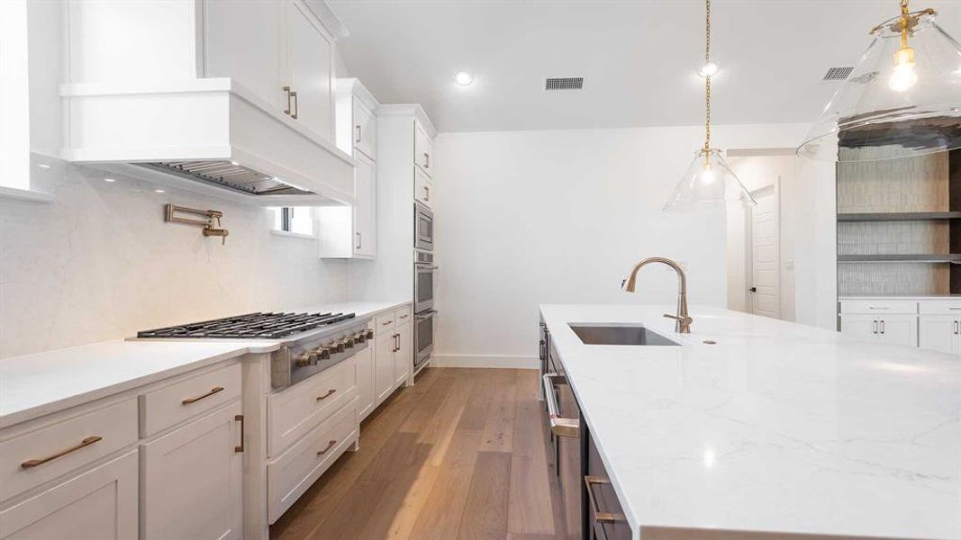 Furnished interior view inside a new home in Adkins Park 70', Hurst (Image 11). Furnished interior view inside a new home in Adkins Park 70', Hurst (Image 11).